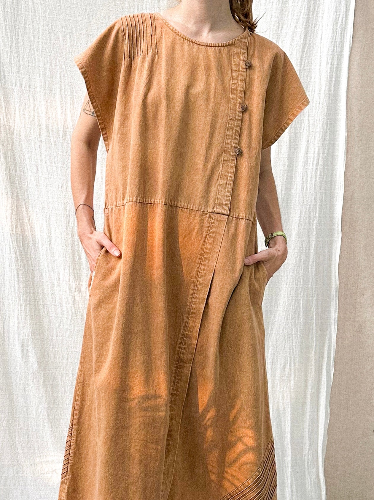 Batik 1 of 1 Dresses