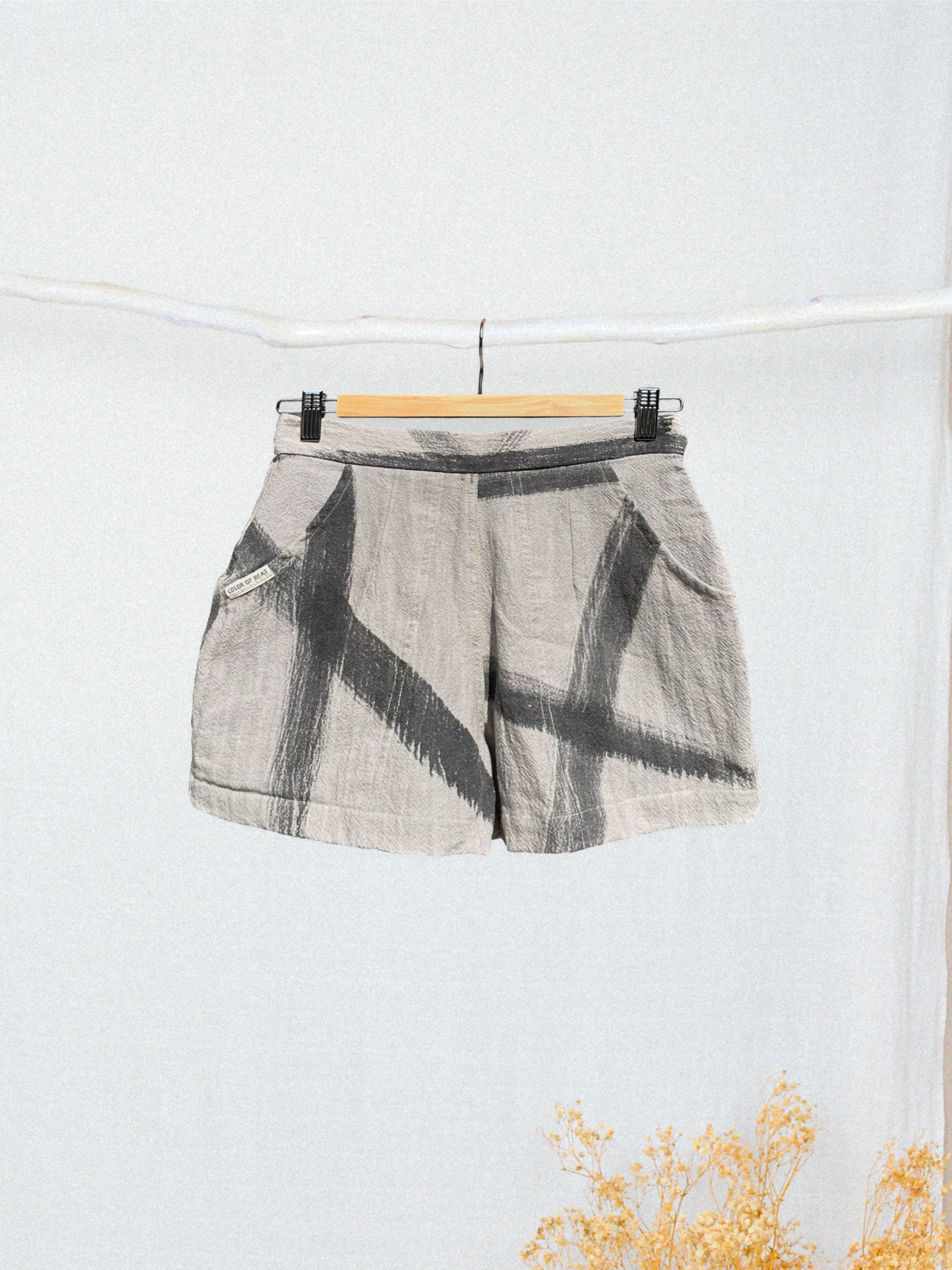 Shorts: XSmall Regular