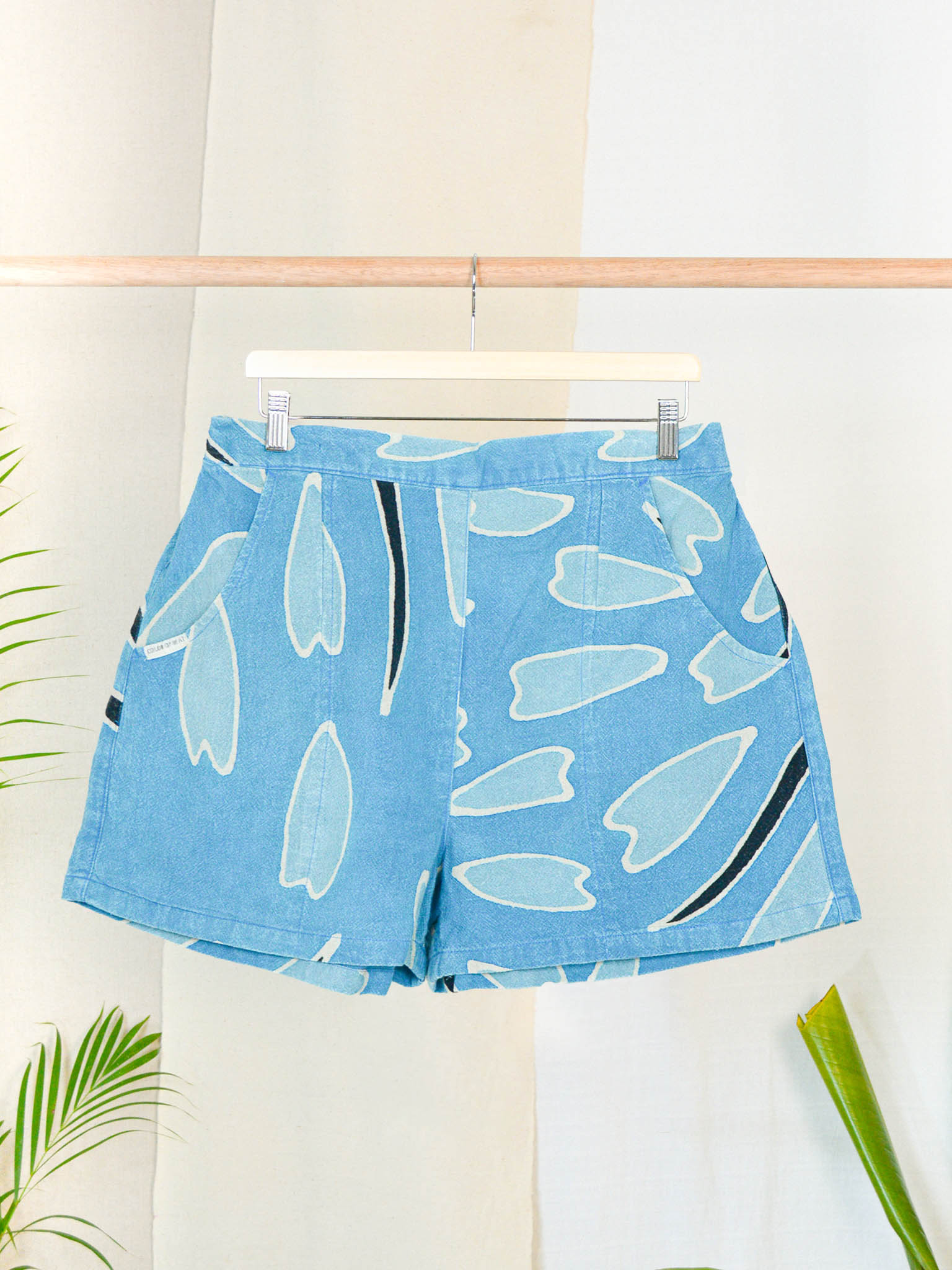 Shorts: XL Regular